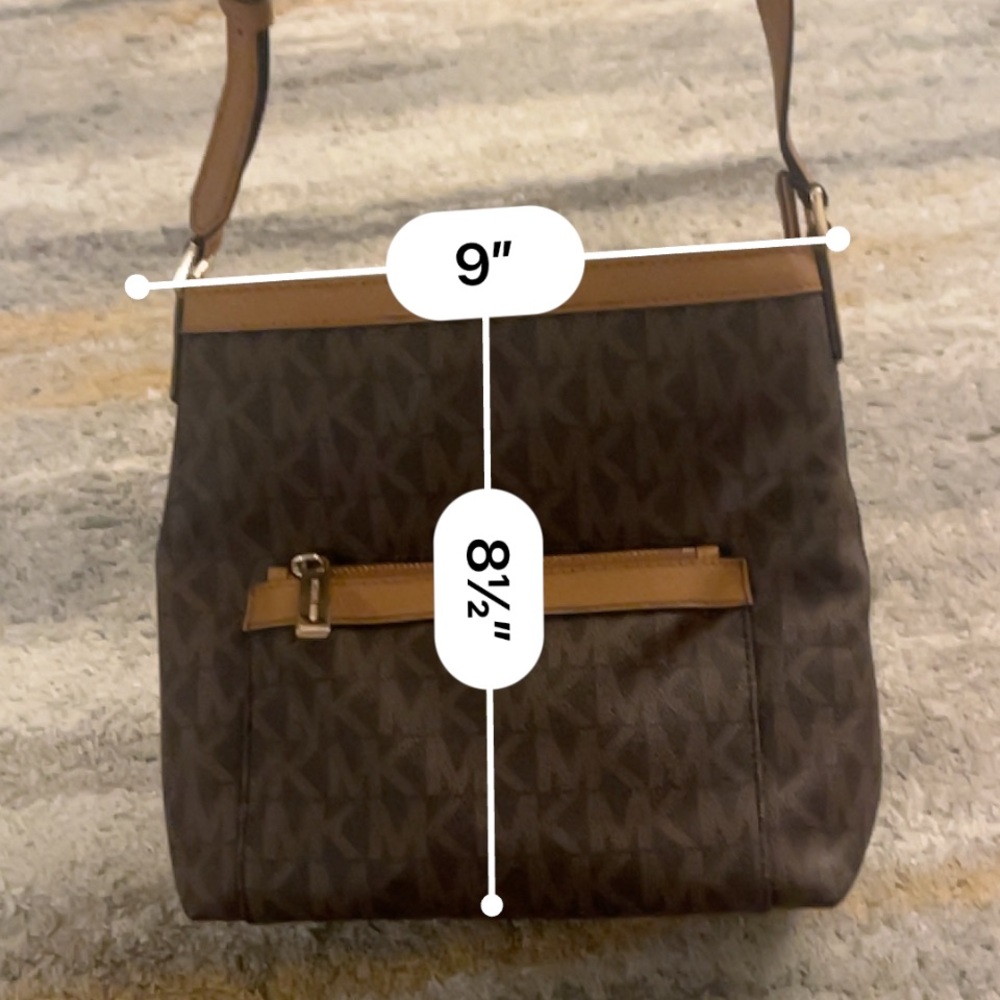 Michael Kors Tan and Brown Signature Crossbody Bag - Picture 13 of 14